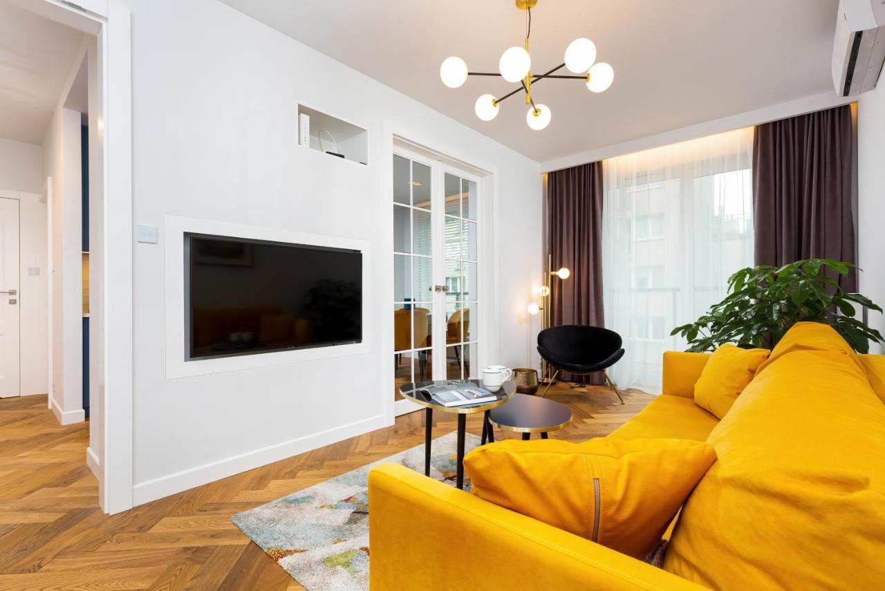 Sienna 65 Premium Apartment With Parking In Warsaw By Renters Prestige Екстериор снимка