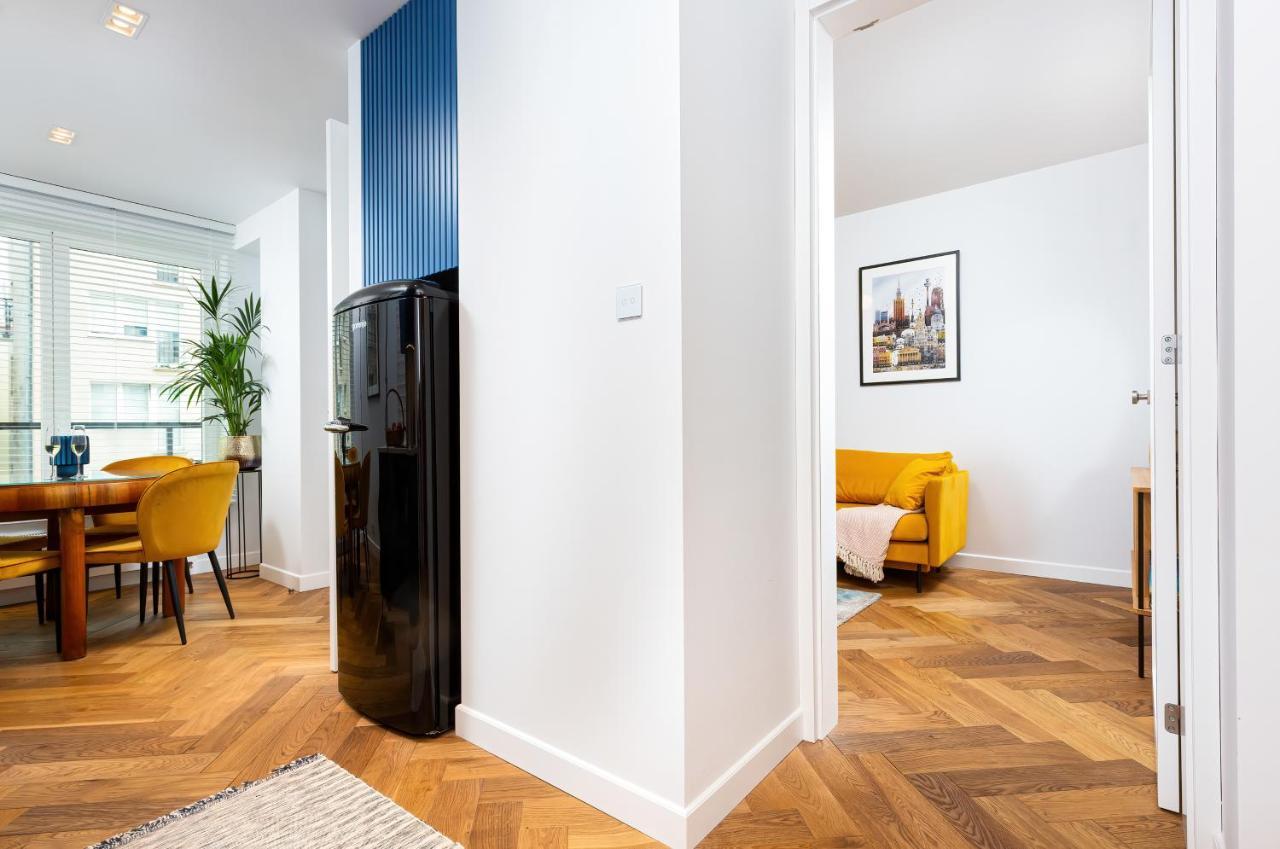 Sienna 65 Premium Apartment With Parking In Warsaw By Renters Prestige Екстериор снимка